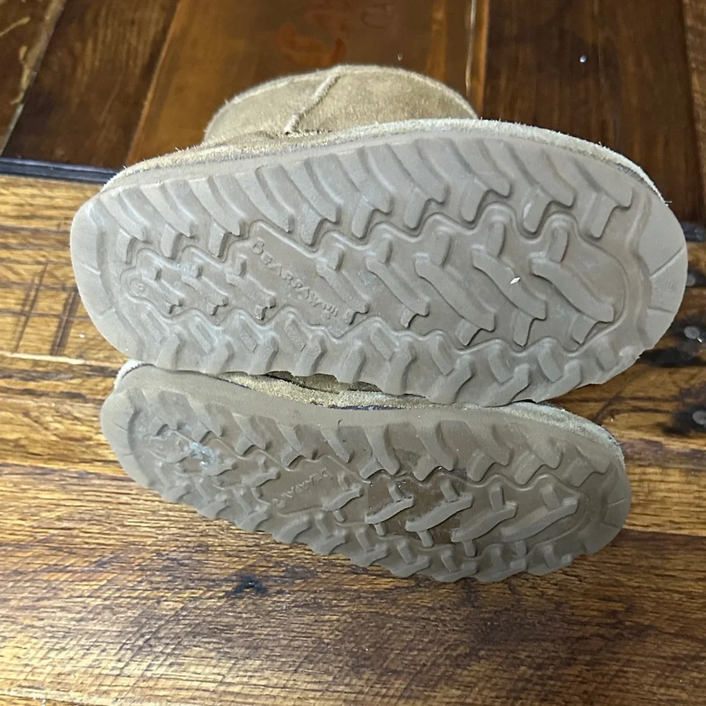 BearPaw Isabelle Boots
